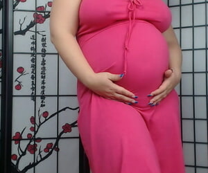 Curvylicious pregnant slut..